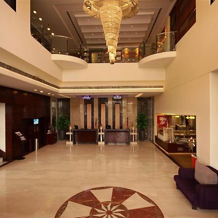 Golden Tulip Amritsar Hotel Interior photo
